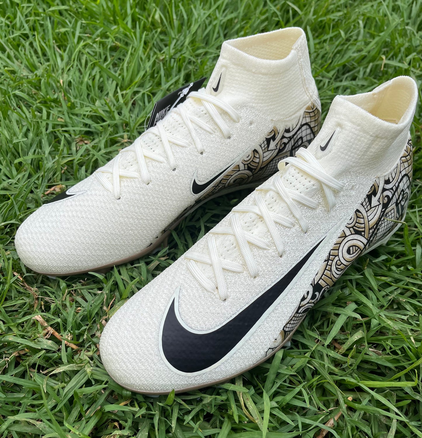 Nike Mercurial Superfly 16 Beige Graffiti Edition